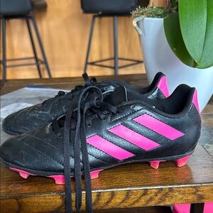 Adidas Kids Black and Pink Sneakers